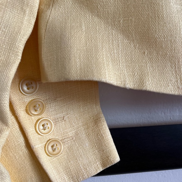 Harve Benard soft yellow 100% linen blazer - Picture 5 of 7